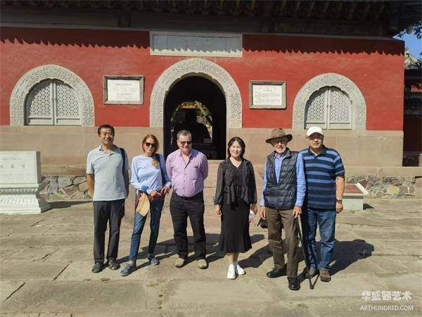   美国盖地文物保护专家到中国河北承德考察科技保护项目